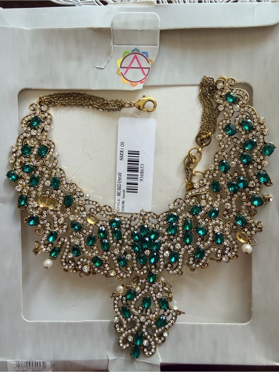 Amrita Singh Jewelry - Amrita Singh Gold-Tone Necklace with Emerald Green Stones